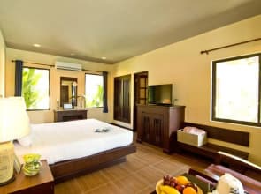 Rose Bay Resort