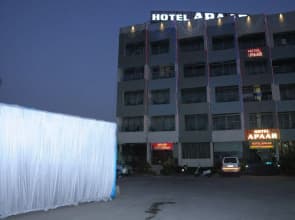 Apaar Hotel