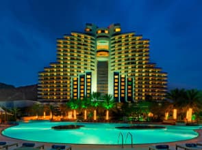 Le Meridien Al Aqah Beach Resort