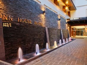 Inn House Hotel