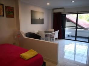 Jomtien Hill Resort Pratamnak 107