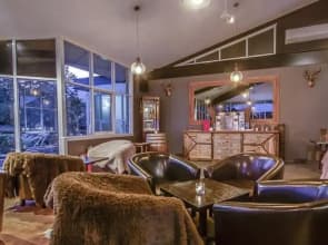 Horizons 115 - Lake Jindabyne Waterfront