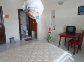 Riversand Hotel