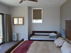 Willow Bay Lodge