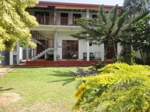 Sapara River Guest 600m Beach