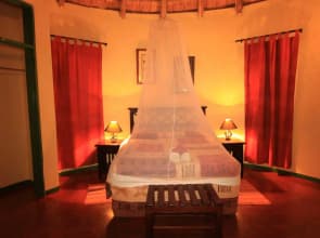 Lesoma Valley Lodge