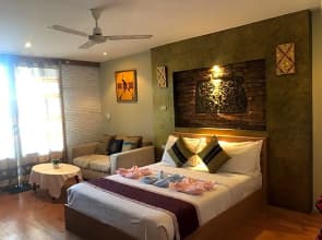 Beachspot Hostel & Restaurant - Adults Only