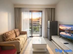 Pattaya Unixx Pool Apartment / Pool View / Gym / Near Beach / Quiet / Ideal for Vacation