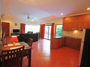 Cosy Beach Pool Villa By Pattaya Sunny Rentals