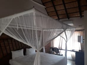 iroCK Lodge