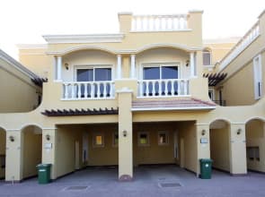 Piks Key- Al Hamra Village