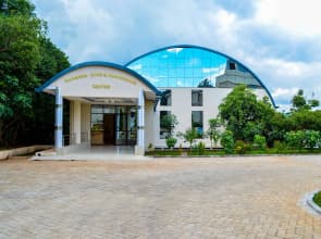 Grand Royal Swiss Hotel