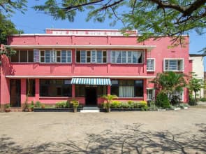 New East View Hotel