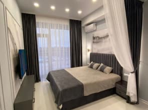 Aquadeluxe apartment with city view 1