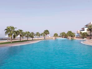 Radisson Blu Resort Fujairah Hotel