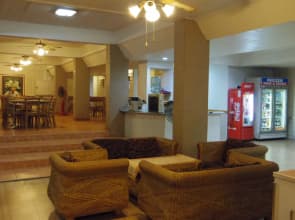 Charming Inn Hotel