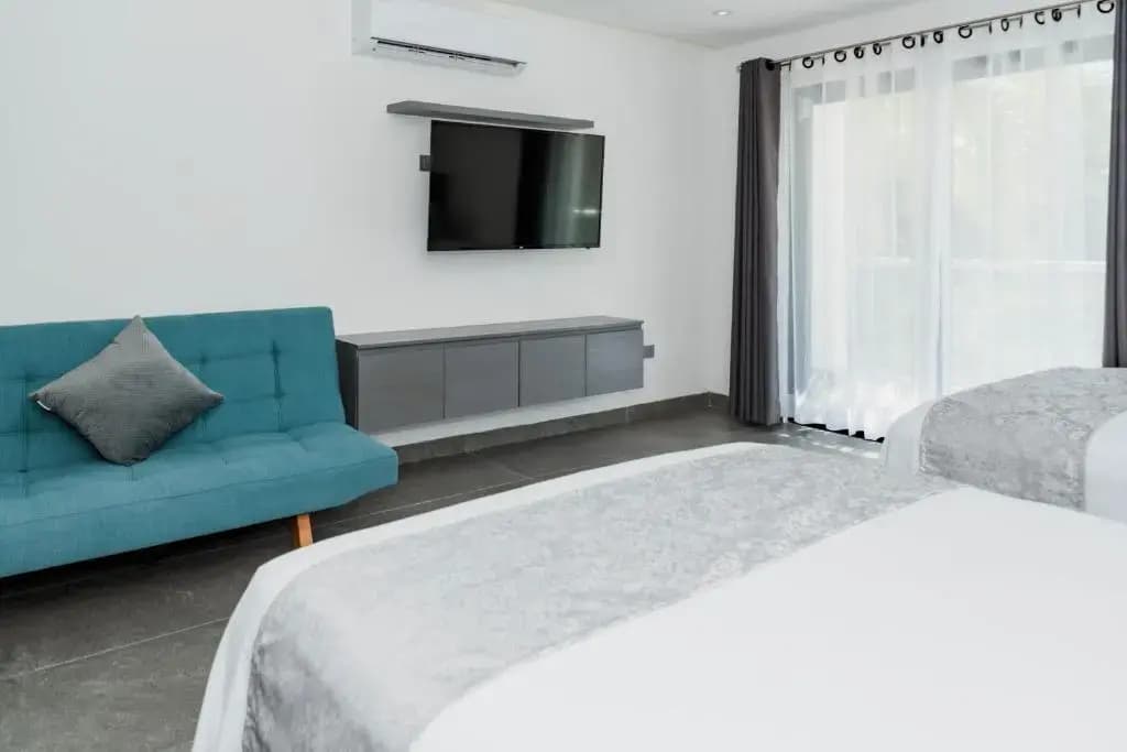 Hotel photo 2
