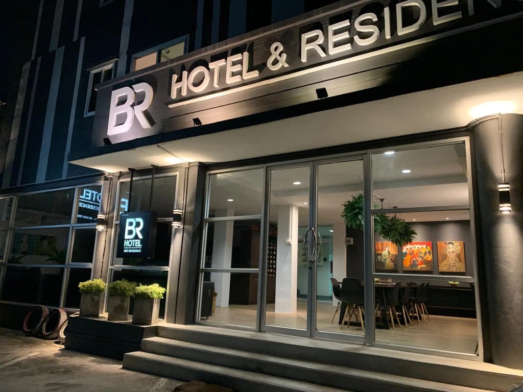 Hotel photo 1