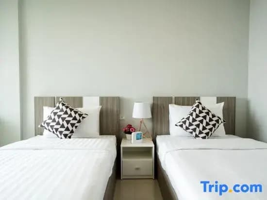 Double Studio twin beds