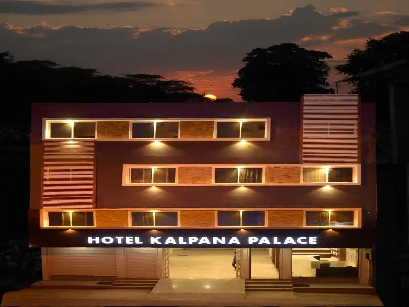 Hotel photo 1