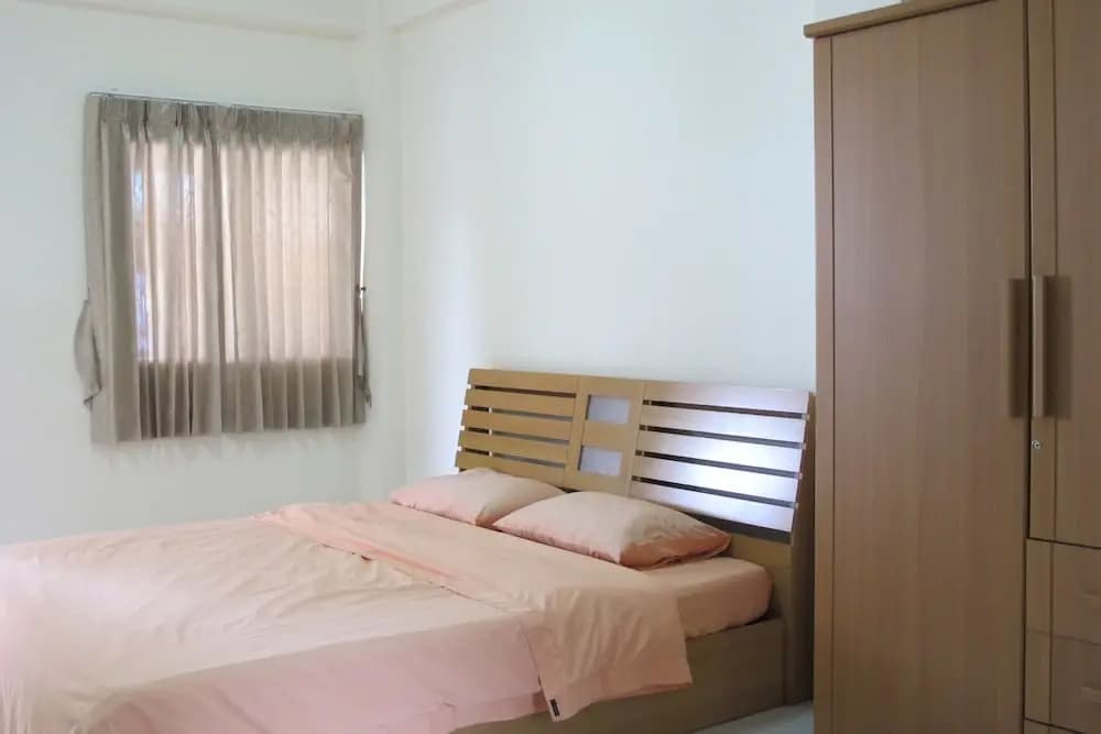 Standard Double room with balcony full double bed