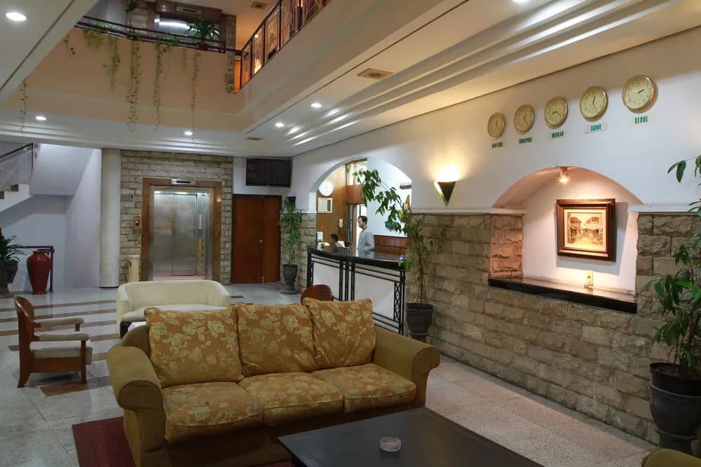 Hotel photo 2