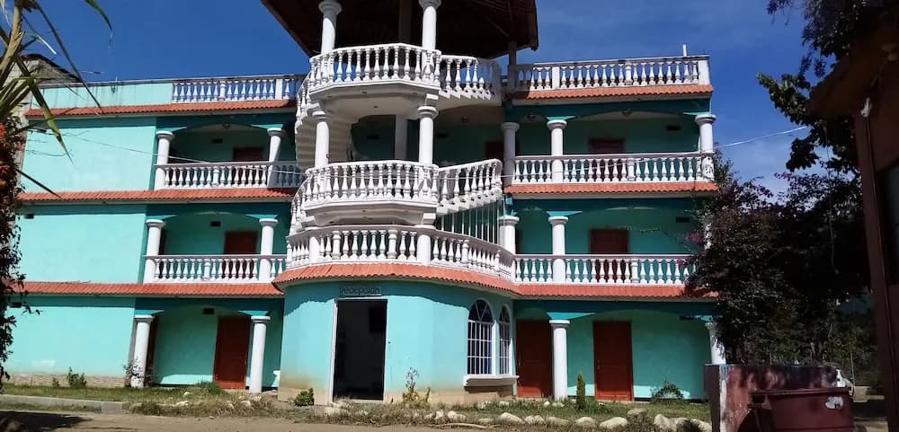 Hotel photo 1
