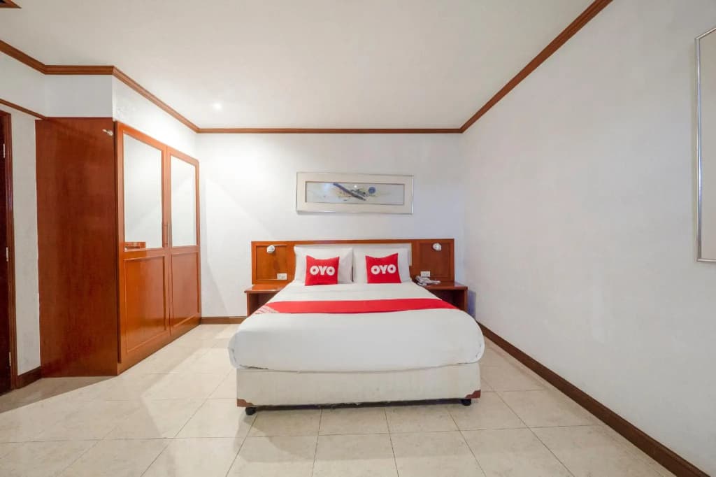 Premier room