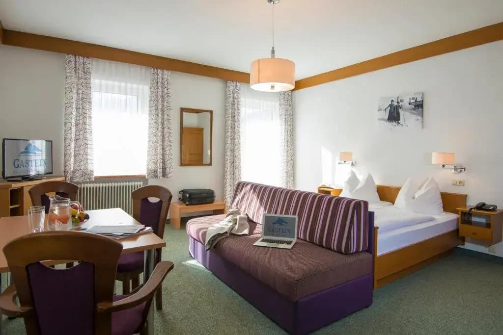 Standard Triple room with balcony
