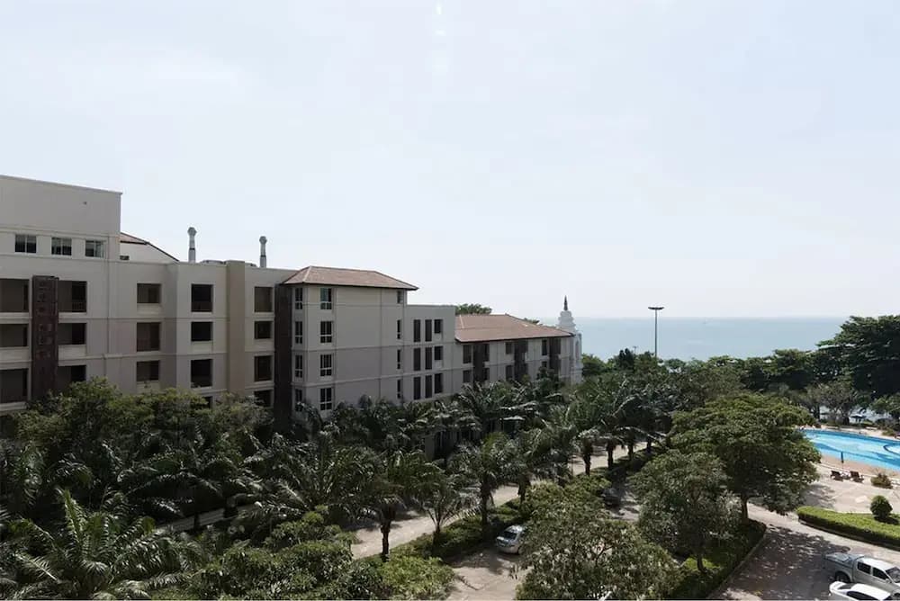 Studio with balcony
