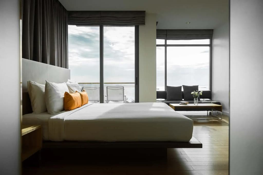 Deluxe Double room with sea view full double bed
