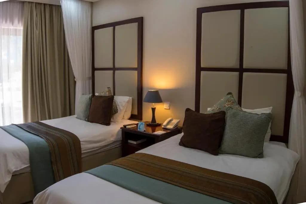 Standard Double room with river view full double bed