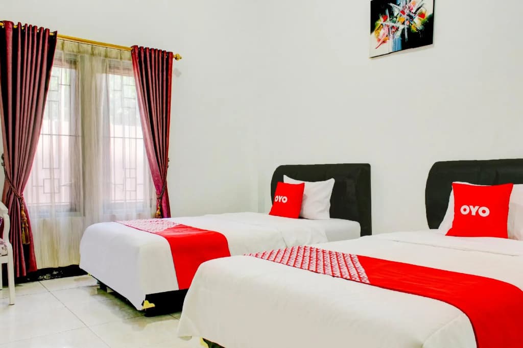 Deluxe Double room twin beds