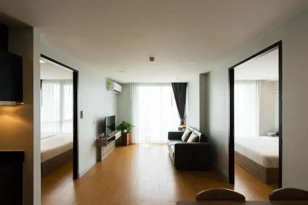 2 Bedrooms Apartment with balcony