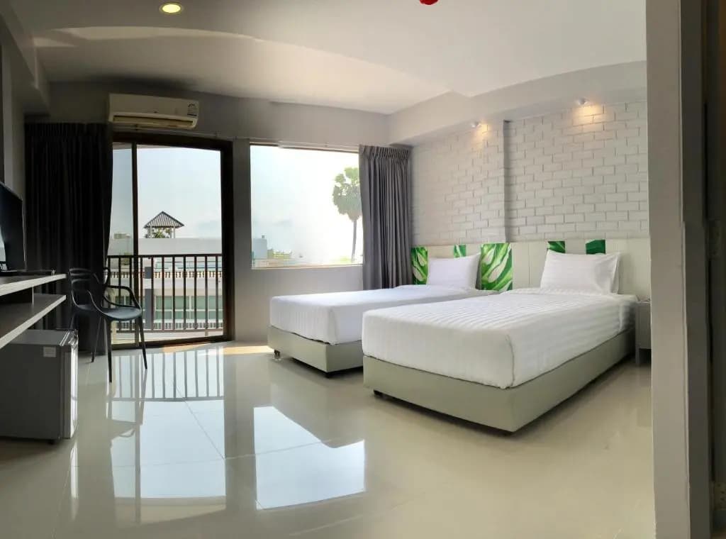 Standard Double room with balcony full double bed
