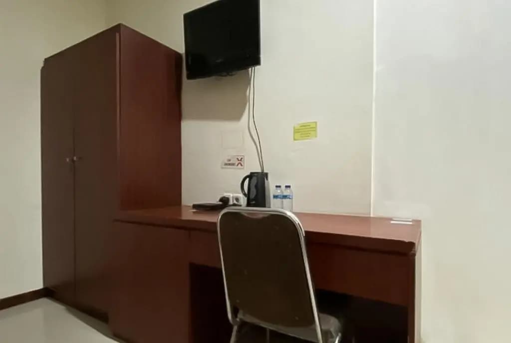 Economy Double room full double bed