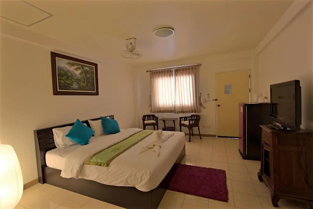 Deluxe Double room full double bed