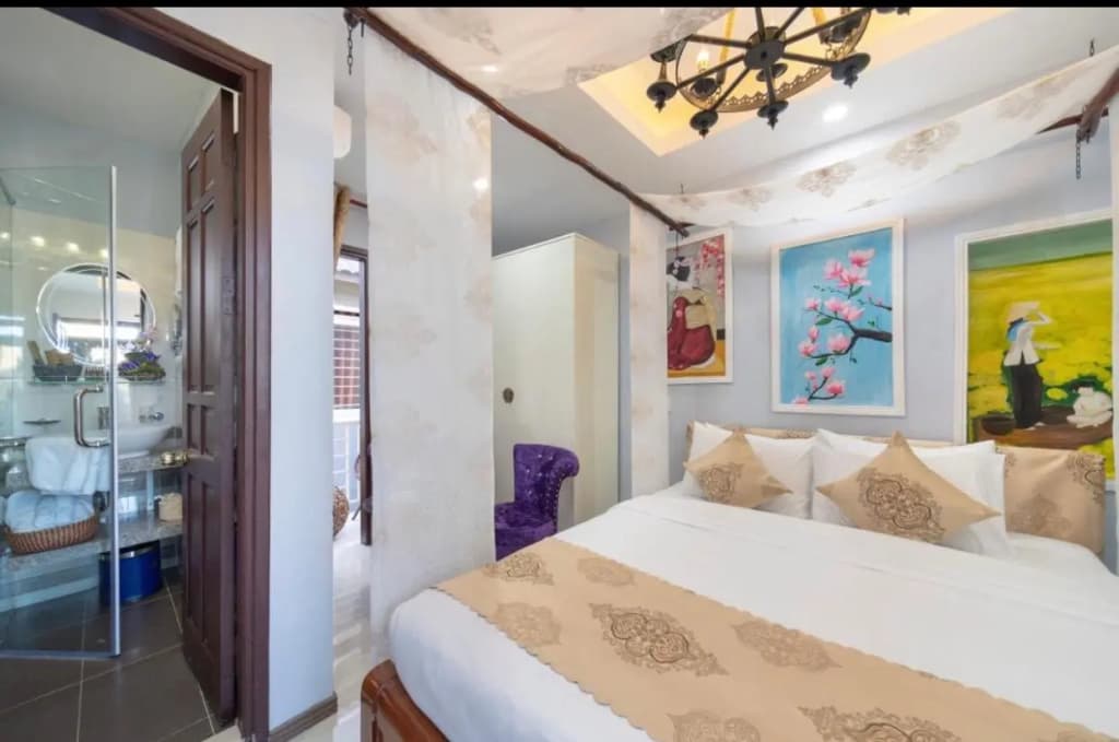 Standard Double room with balcony full double bed