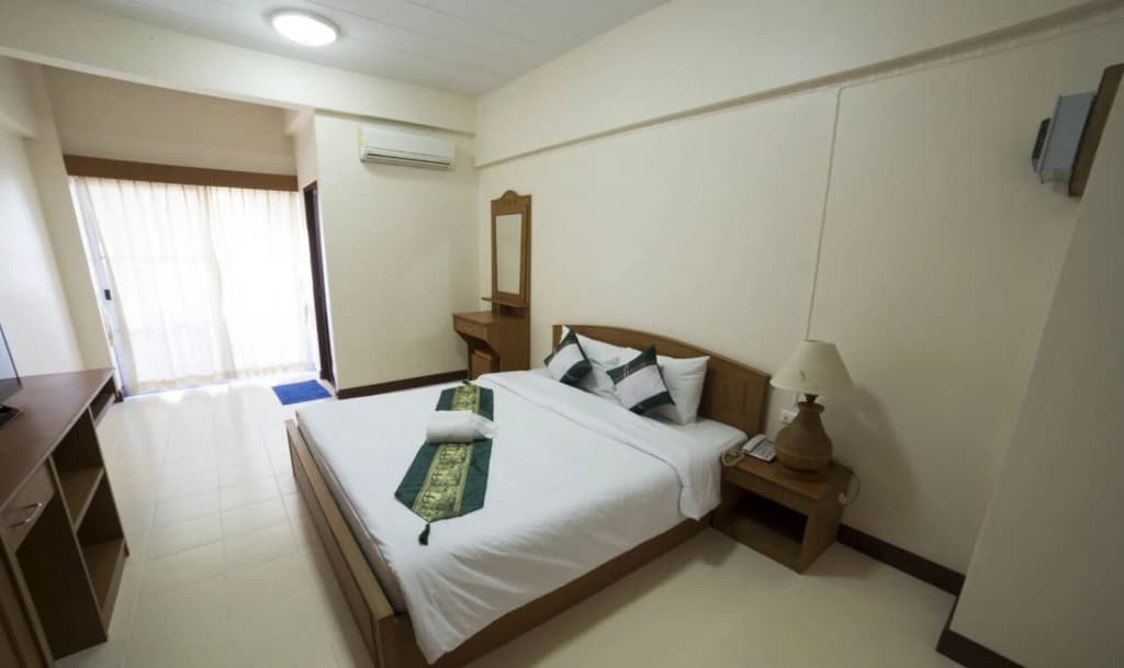 Hotel photo 1