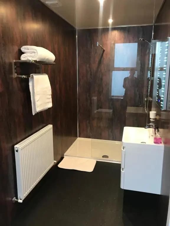 1 Bedroom Superior Apartment