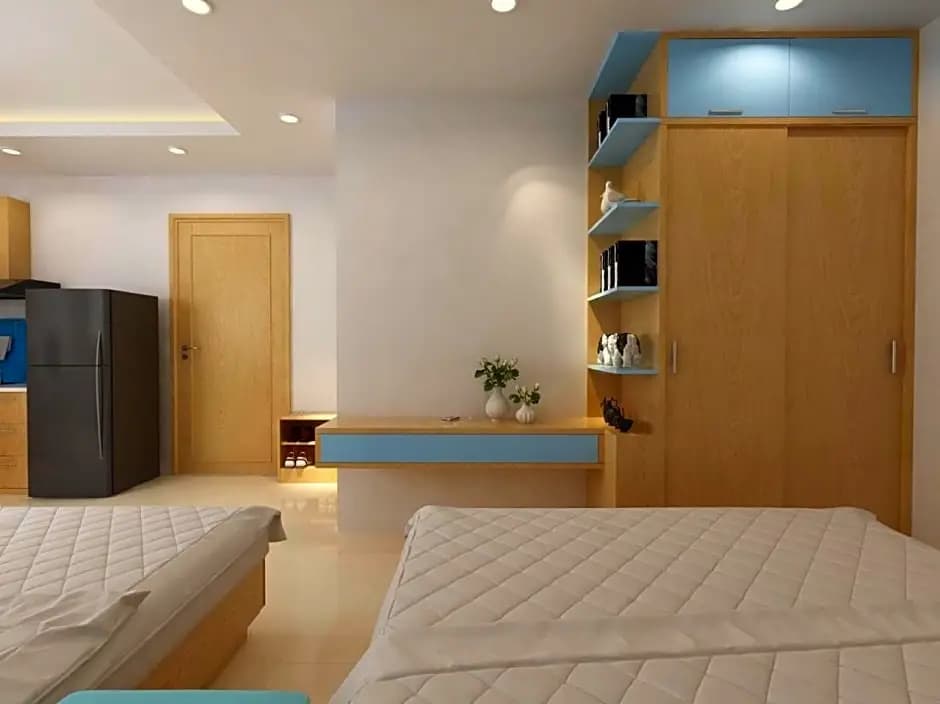 Suite with city view