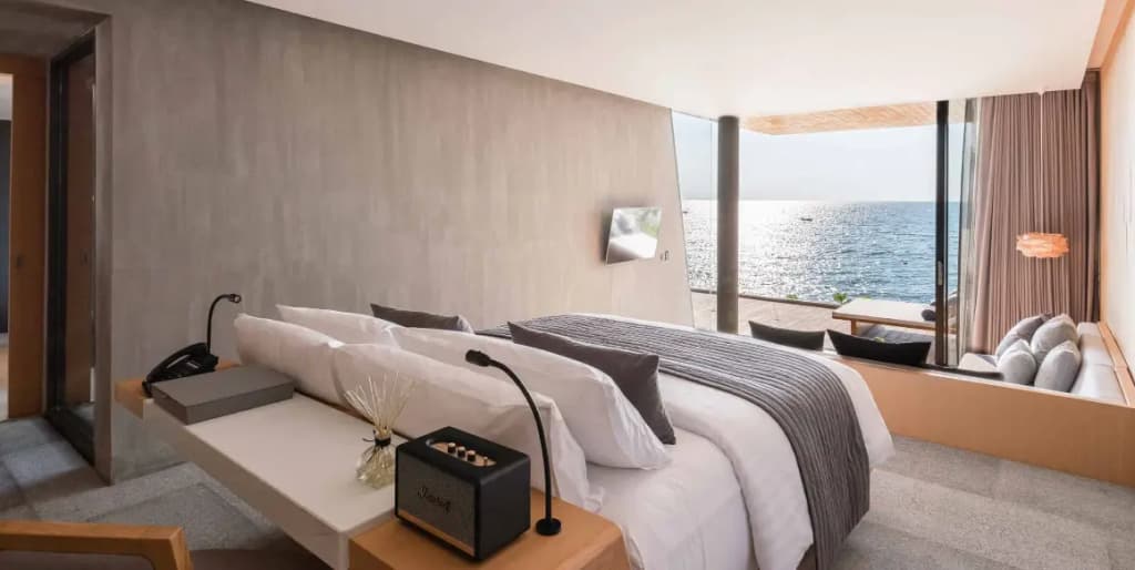 Grand Pool Villa Beachfront