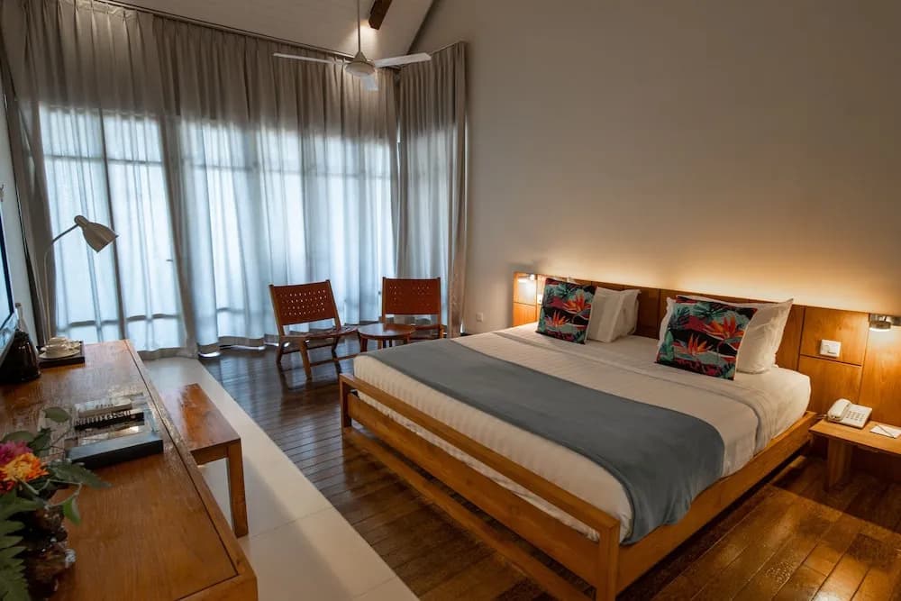 Premier room with balcony and beachfront