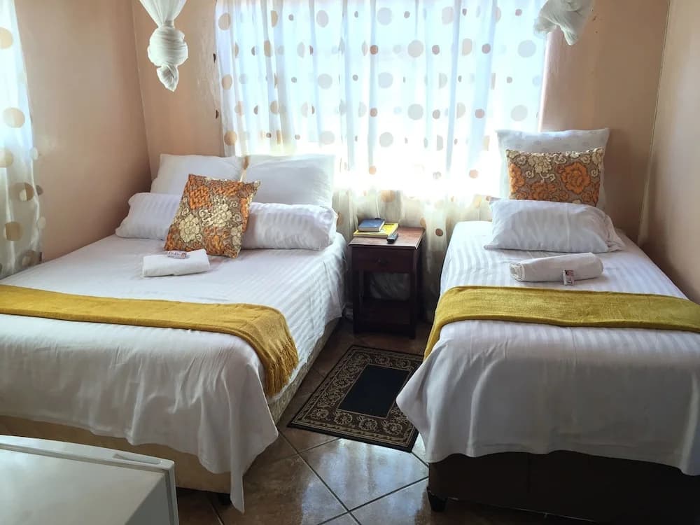 Economy room