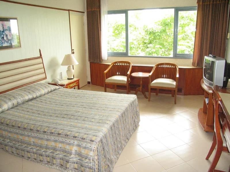 Hotel photo 1