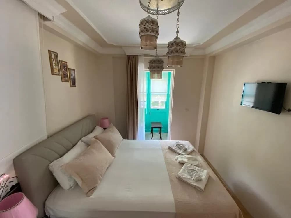 Standard Double Family room full double bed