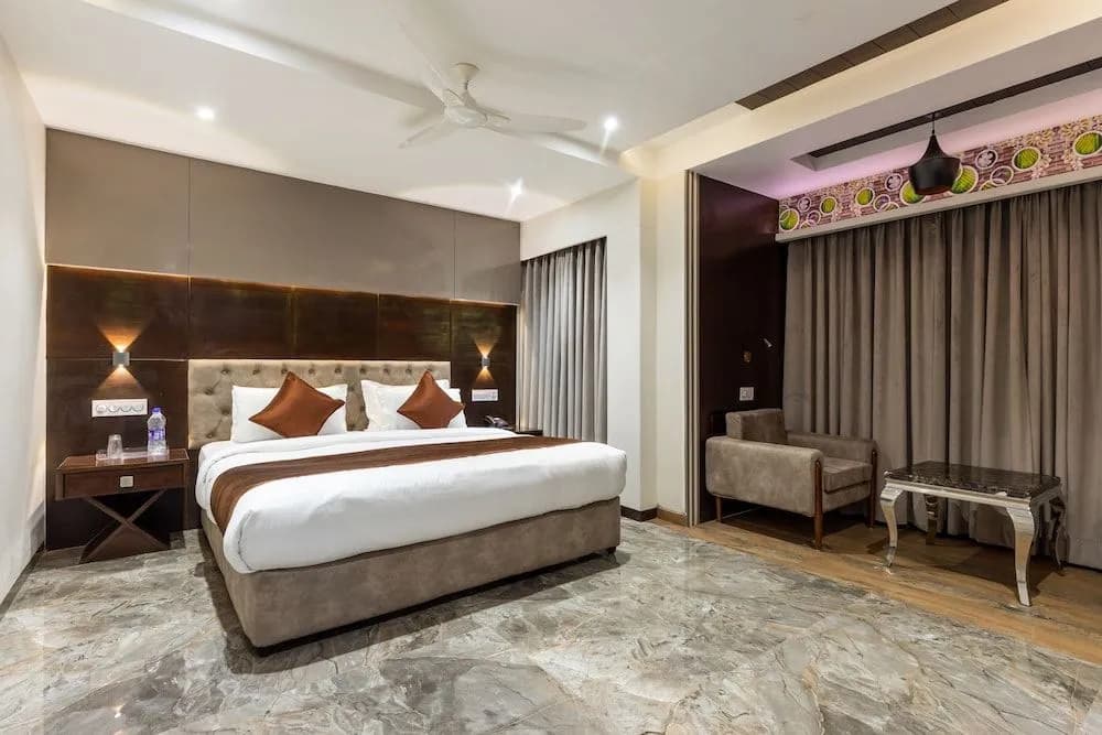 Hotel photo 1
