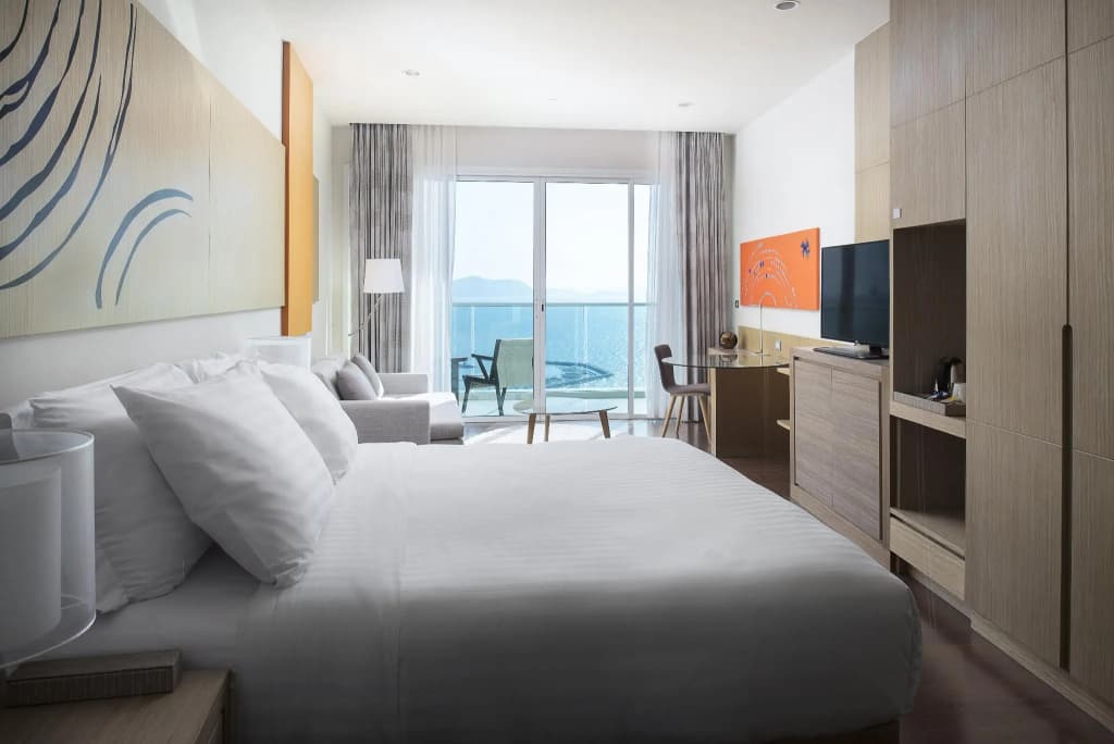 Studio with ocean view