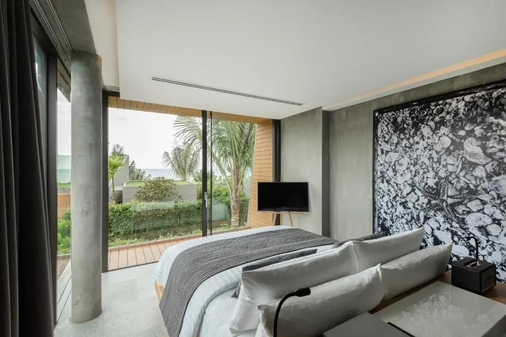 Grand Duplex Pool Villa
