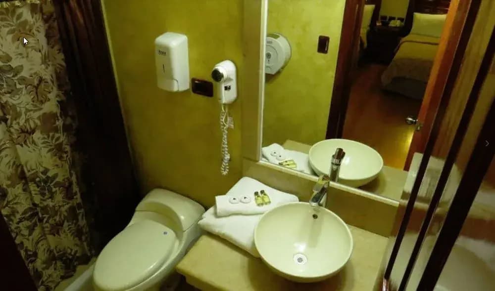 Hotel photo 8